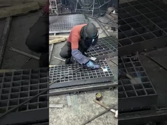 5 mm Warmgetränktes Galvanisiertes Stahlgitter Geschweißtes Drainage Stahlgitter