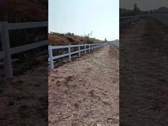 3 Eisenbahndrahtgitterzaun Umweltfreundlich Weißvinyl Pferdezaun Panel