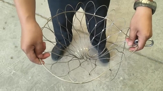 Robustes Sicherheitsnetz aus Edelstahl für die Baustelle
