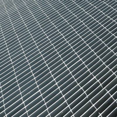 Galvanized Steel Grating 30x100mm Mesh 3.0mm Thickness